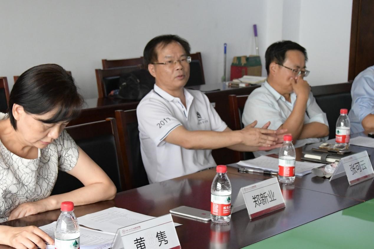 372ad7aed35b4fc1b8a261a1f2761d2e.jpg 372ad7aed35b4fc1b8a261a1f2761d2e.jpg