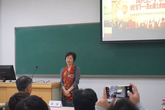 53b007bf37db41f0b72da9d0fec2e60f.png 53b007bf37db41f0b72da9d0fec2e60f.png