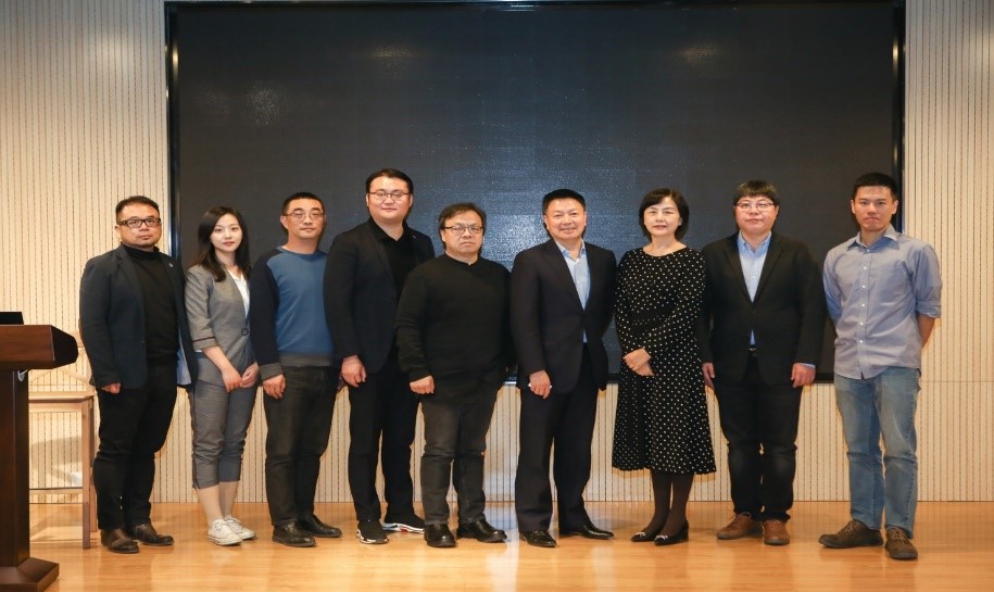 ec14e2ba4c124e37920fae6dea076829.jpg ec14e2ba4c124e37920fae6dea076829.jpg