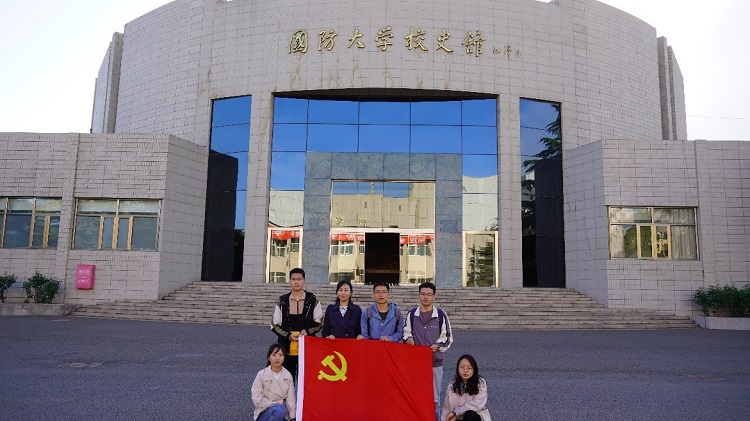 4ee5d939540c42178e97afd410ebb8ad.jpg 国防4.jpg