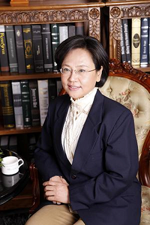 c6e4620bb319482c80a0b56b1b712f53.png 姚永玲.png